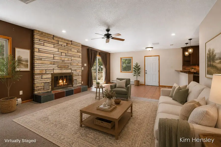 1085 4 Mile Road NE, Northview, MI 49525 - #3