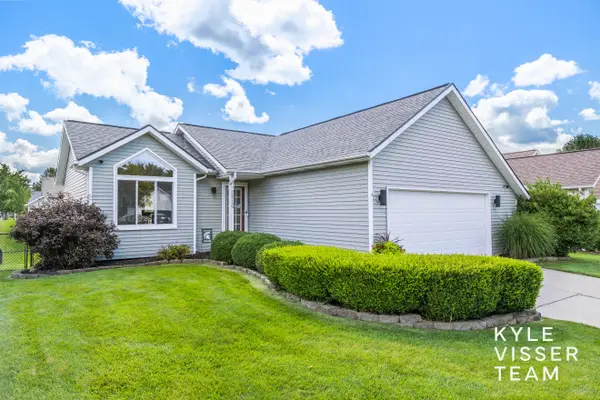 2916 Woodglen Street NW, GrandRapids, MI 49504