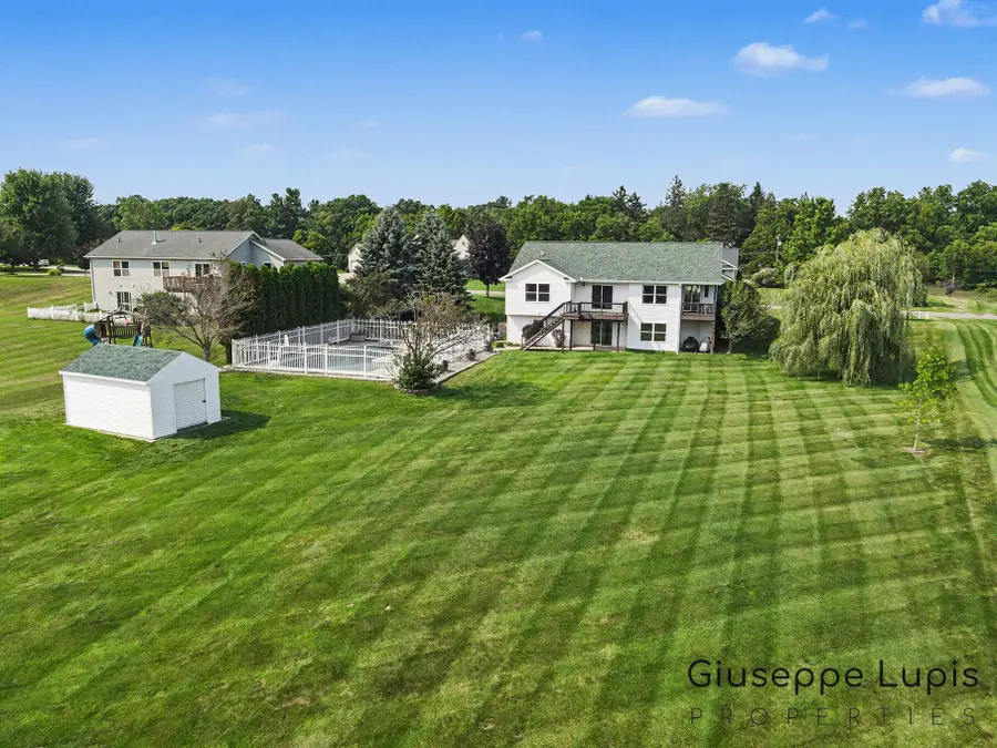5870 Terrace Ridge Drive NE, Rockford, MI 49341 - #2