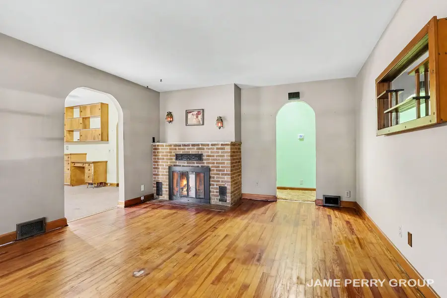 3505 S Sheridan Road, Sheridan, MI 48884 - #3