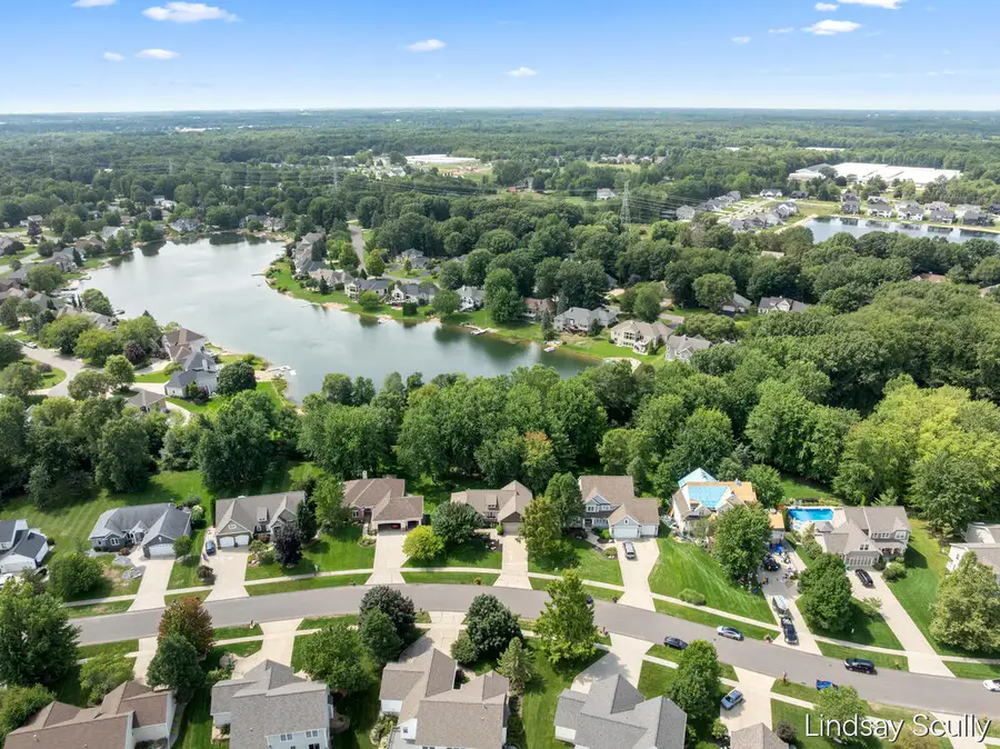 7889 Meadowood Drive, Hudsonville, MI 49426 - #3