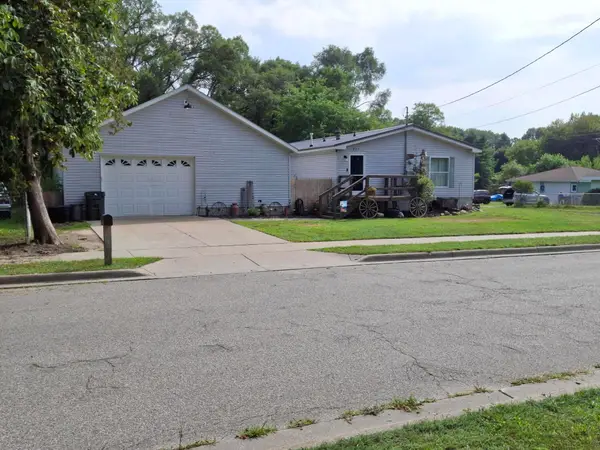 931 W Barney Avenue, Muskegon, MI 49441