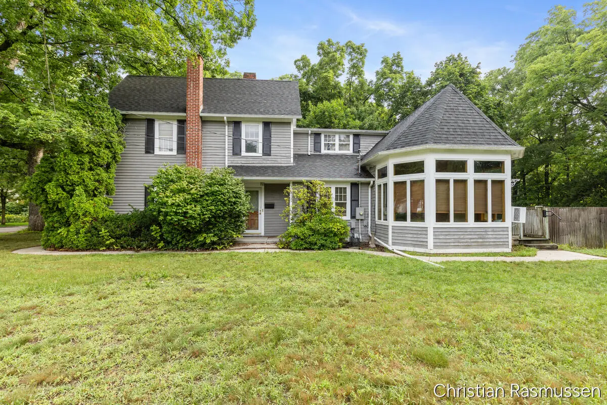 706 S Baldwin Street, Greenville, MI 48838 - #1