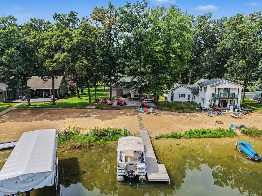 8570 Cochise Drive, Howard City, MI 49329 - #3