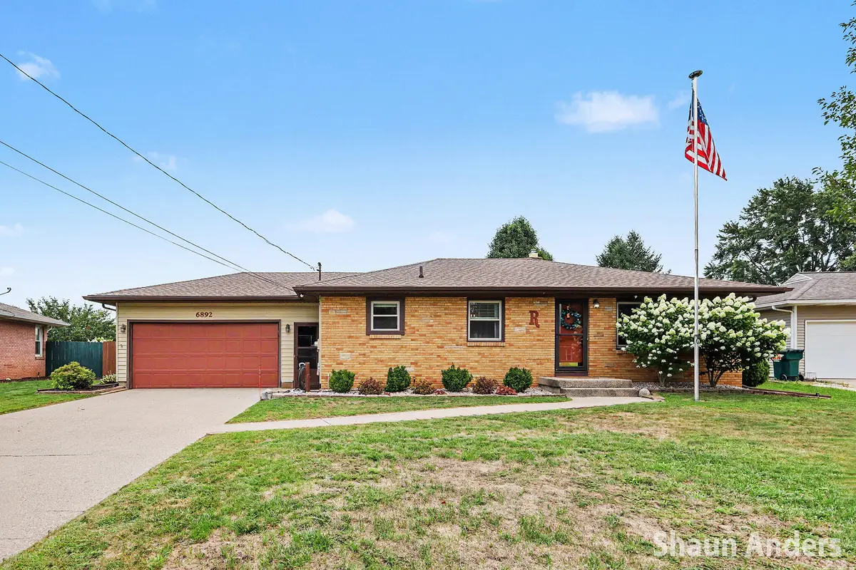 6892 Quincy Drive SW, Cutlerville, MI 49548 - #1