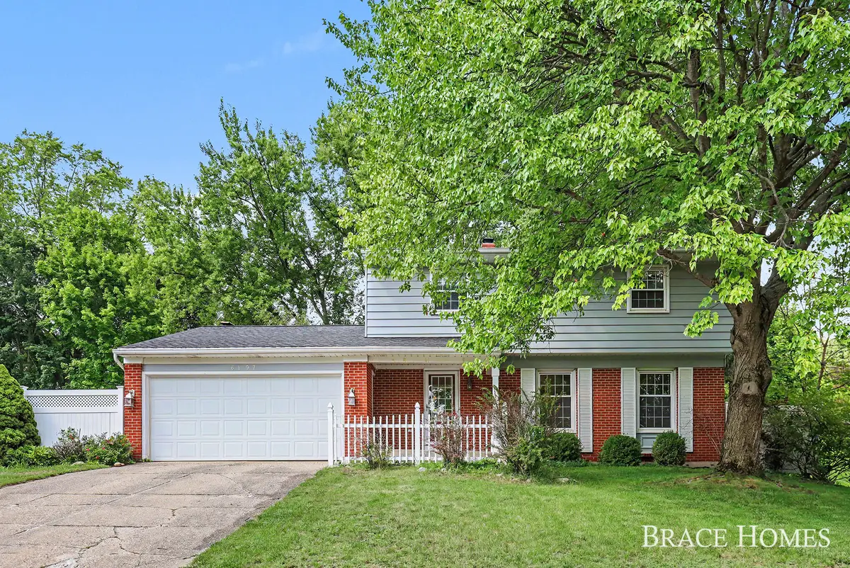 6197 Dunbarton Street SE, Ada, MI 49301 - #1
