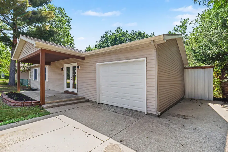 516 Evart Street, Cadillac, MI 49601 - #2