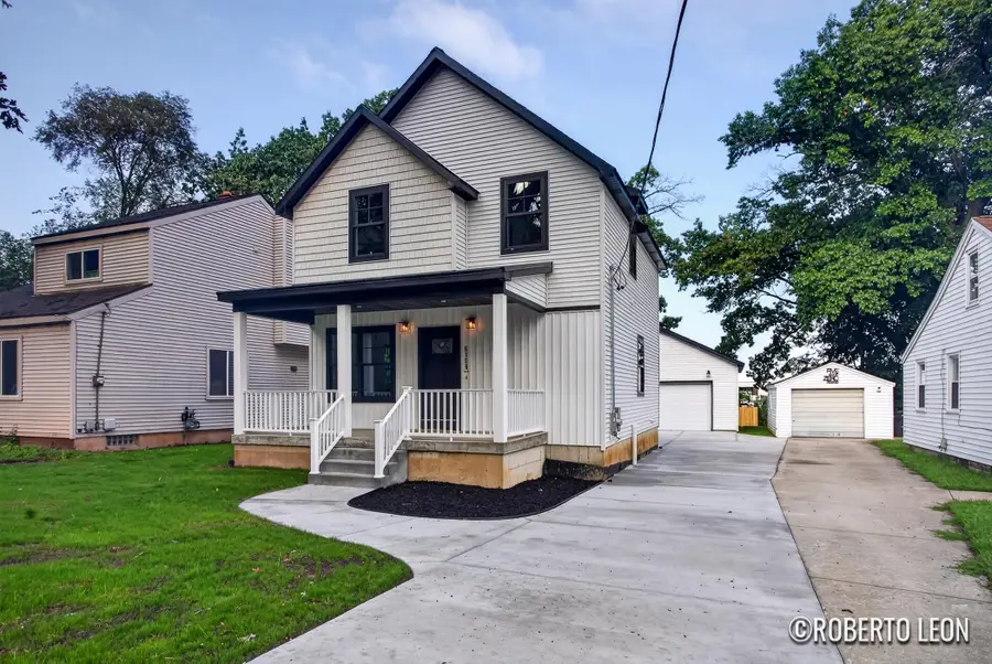 5109 Carson Avenue SW, Wyoming, MI 49548 - #2