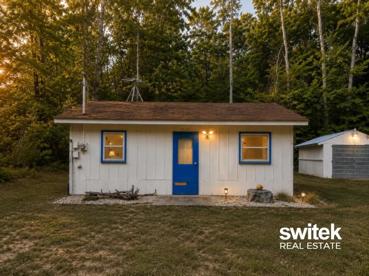 7469 E Lane Street, Newaygo, MI 49337 - #1