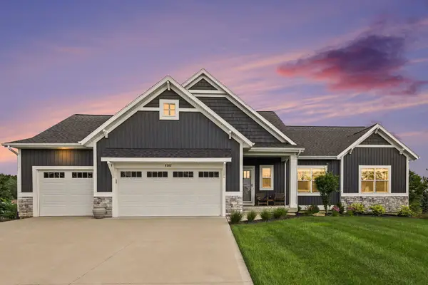 8302 Bauerridge Avenue, Jenison, MI 49428