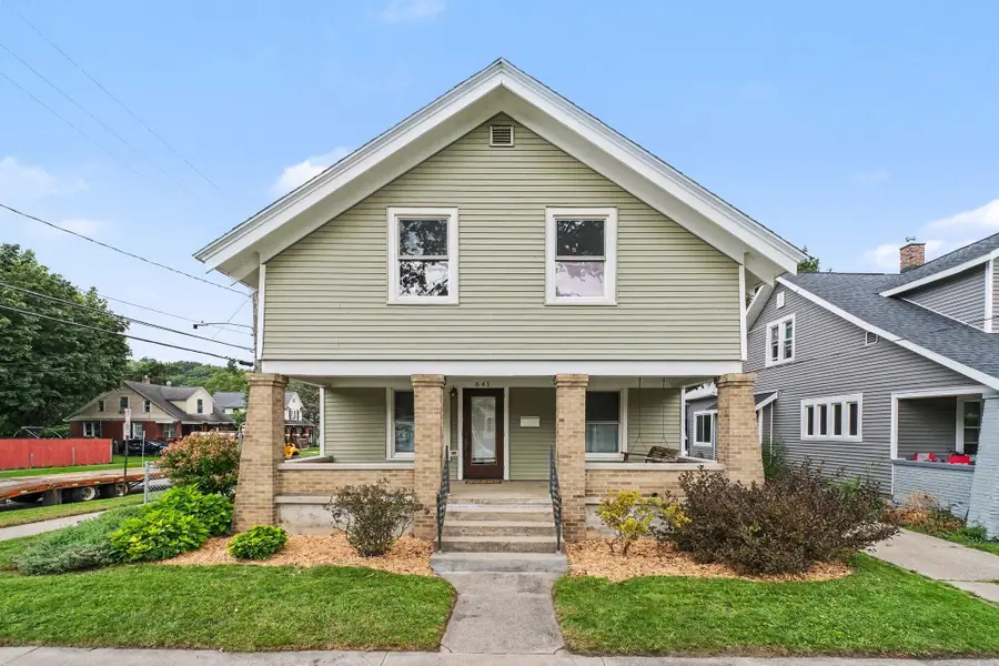 641 Lincoln Avenue NW, Grand Rapids, MI 49504 - #2