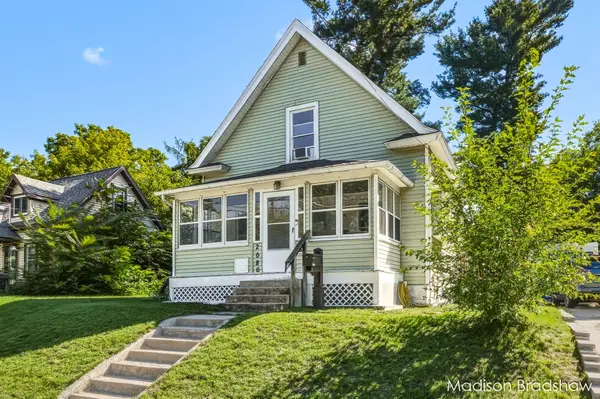 2080 Swensberg Avenue NE, GrandRapids, MI 49505