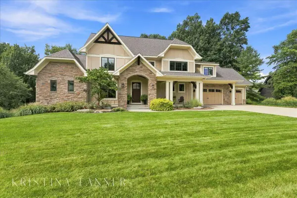 5782 Manchester Hills Drive SE, GrandRapids, MI 49546