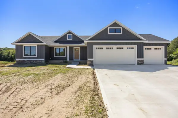 3286 Stonehill Court, Wayland, MI 49348