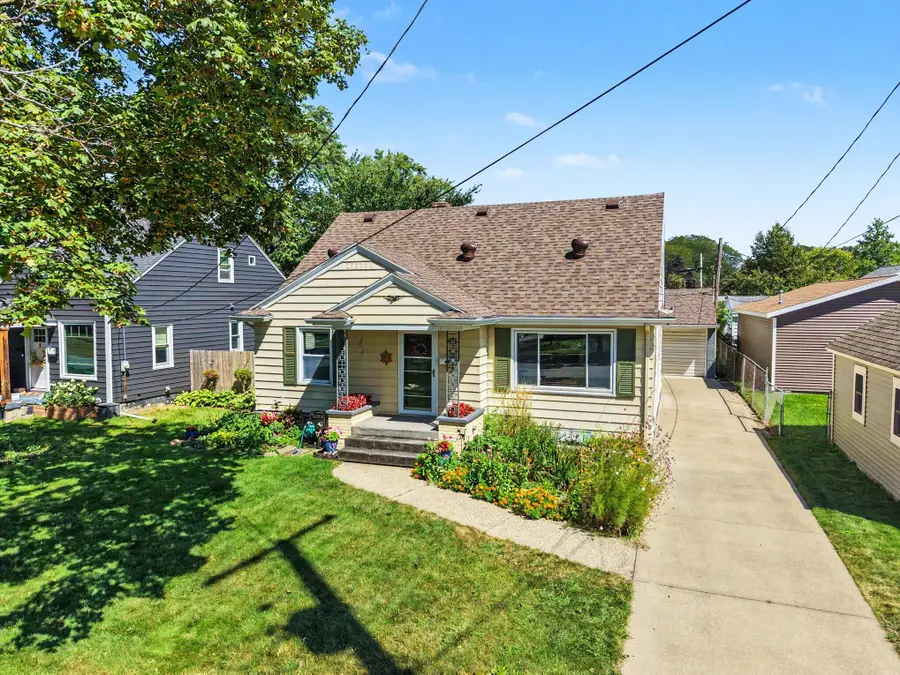 1656 Widdicomb Avenue NW, Grand Rapids, MI 49504 - #3