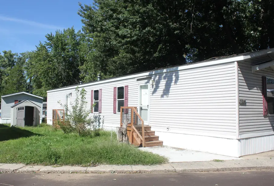 4875 Pamela Avenue SE, Kentwood, MI 49548 - #3