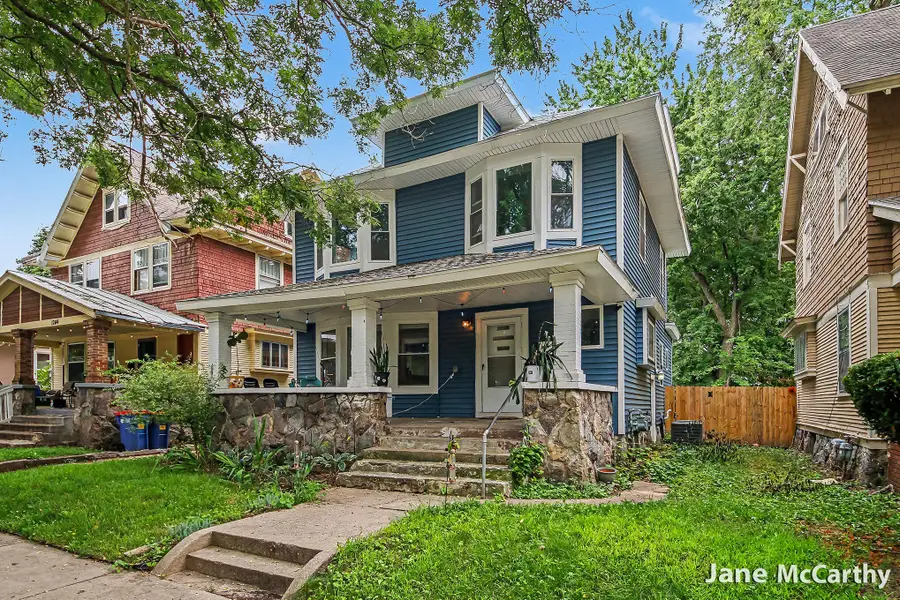 1240 Bemis Street SE, Grand Rapids, MI 49506 - #2