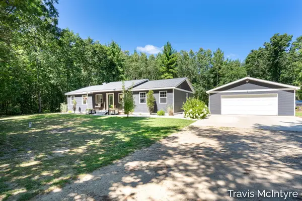 20392 Gates Road, HowardCity, MI 49329