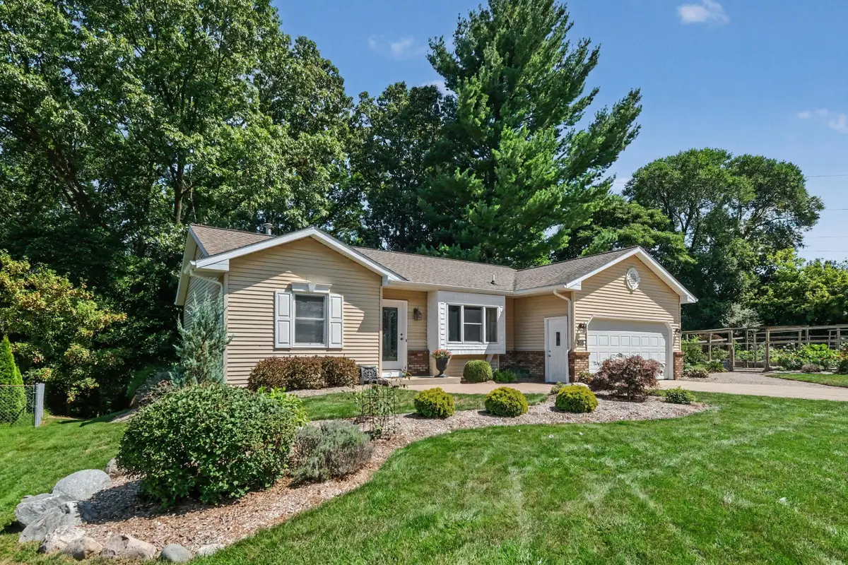 5880 Edajean Ridge Drive NE, Plainfield, MI 49321 - #1