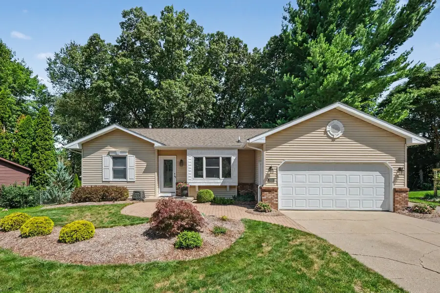 5880 Edajean Ridge Drive NE, Plainfield, MI 49321 - #3