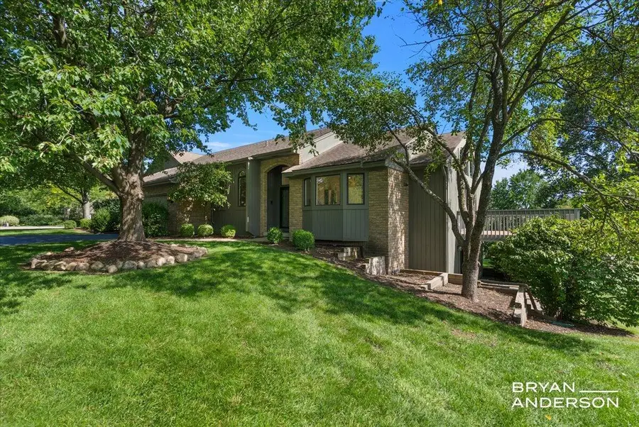 2285 Mourning Dove Court SE, Grand Rapids, MI 49546 - #3