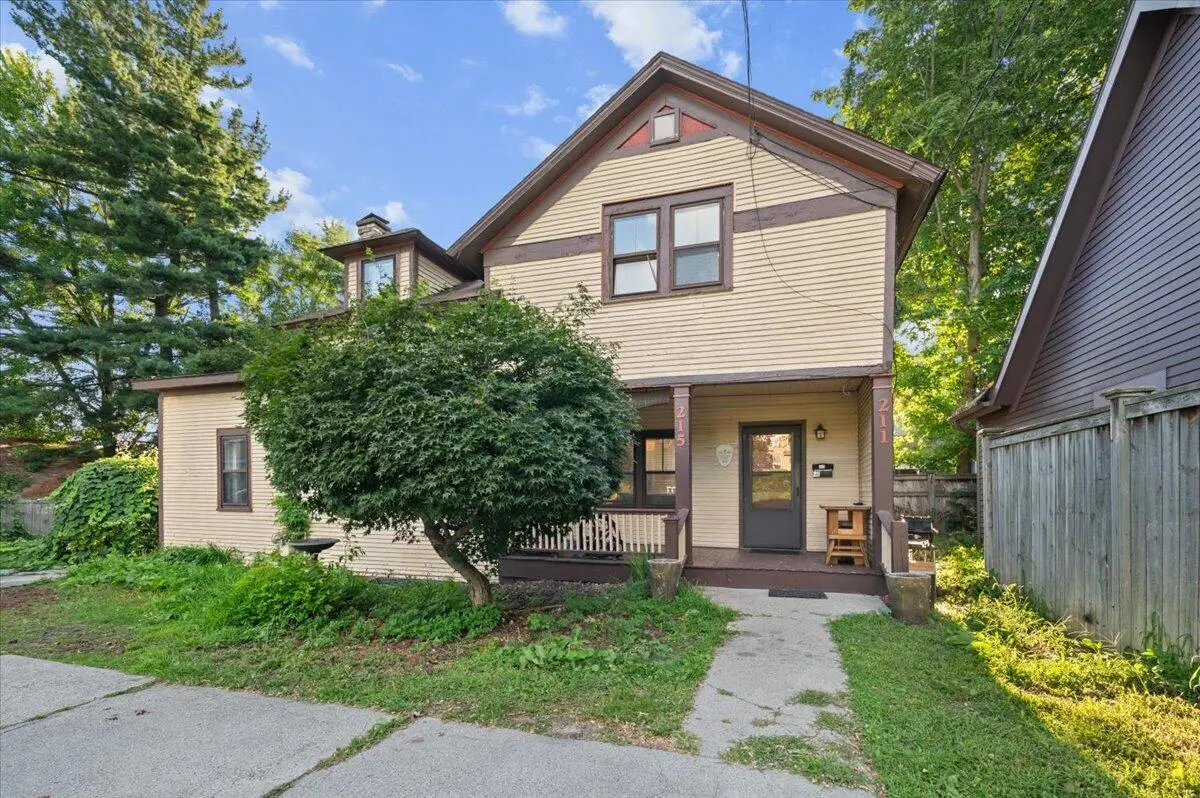 211 Charles Avenue SE, Grand Rapids, MI 49503 - #1