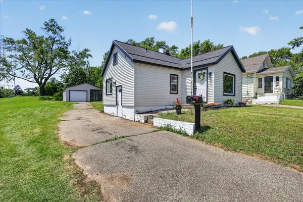 2473 Longstreet Avenue SW, Wyoming, MI 49509