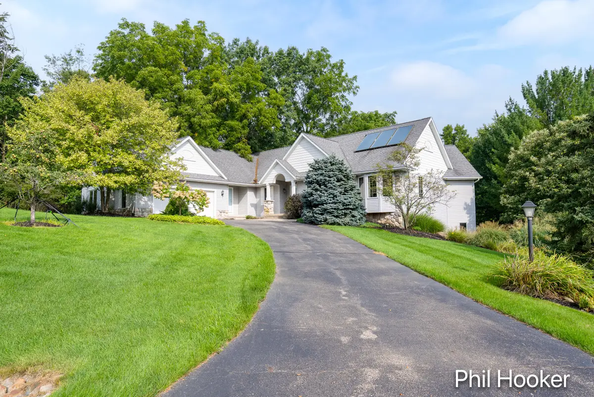 6211 Royalton Drive SE, Caledonia, MI 49316 - #1