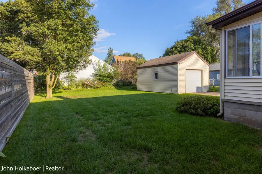 2226 College Avenue SE, Grand Rapids, MI 49507 - #3