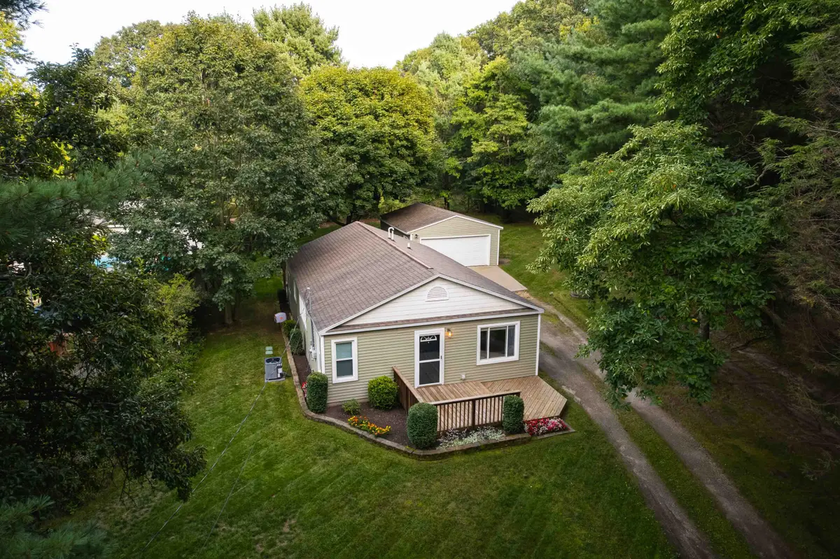 2016 Scenic Drive, Muskegon, MI 49445 - #1