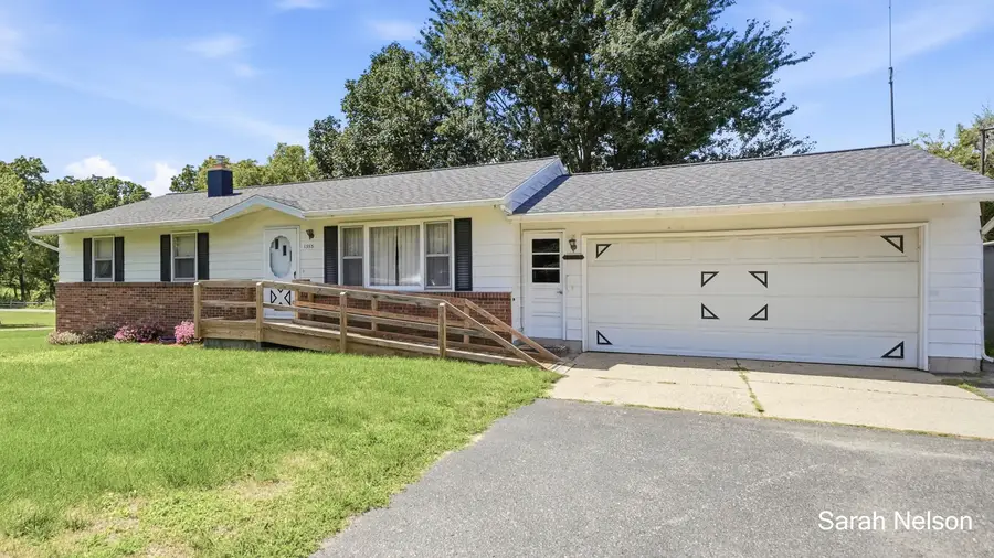 1555 Spaulding Avenue SE, Forest Hills, MI 49546 - #3