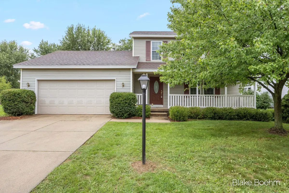 2251 Yorktown Drive SE, Kentwood, MI 49508 - #1