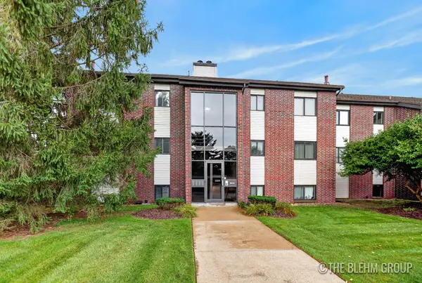 3414 Devonwood Hills NE Unit: A, GrandRapids, MI 49525