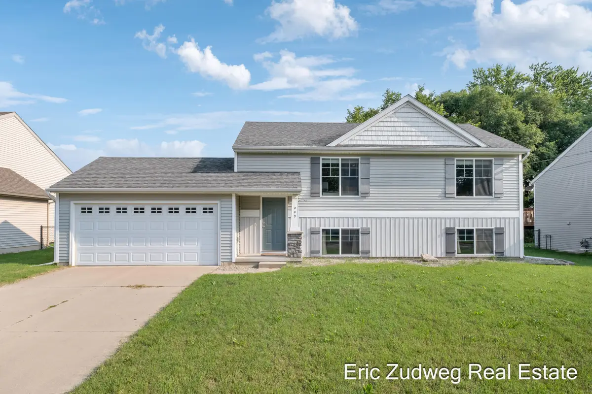209 Grove Street NW, Sparta, MI 49345 - #1