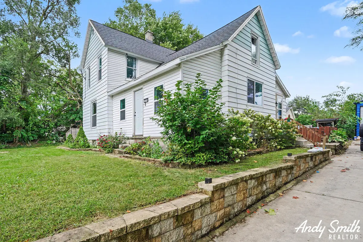 2230 Hoyle Avenue NW, Walker, MI 49544 - #1