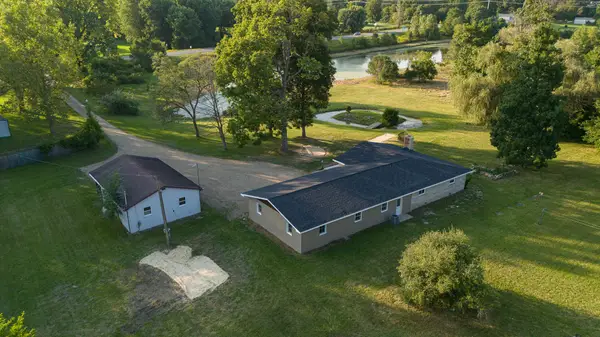 61893 Michigan 40, Jones, MI 49061