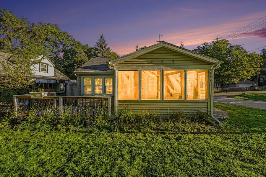 617 Wright Street NE, Grand Rapids, MI 49505 - #2
