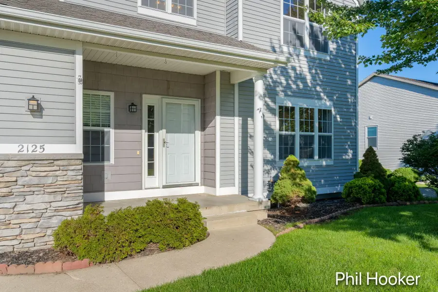 2125 Orchard Ridge Drive NW, Grand Rapids, MI 49534 - #2