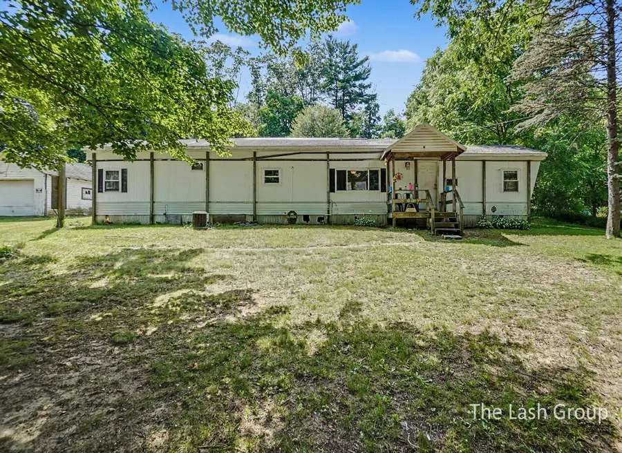 1665 S Forest Hills Drive, Big Prairie, MI 49349 - #2