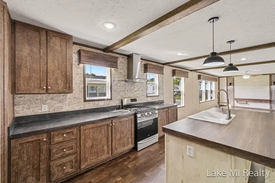 104 Gardens Boulevard NW, Grand Rapids, MI 49534 - #3
