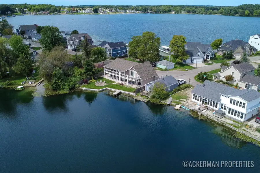 494 S Shore Drive, Caledonia, MI 49316 - #3