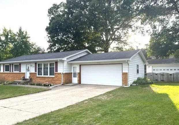2535 Powers Avenue NW, Walker, MI 49544 - #1