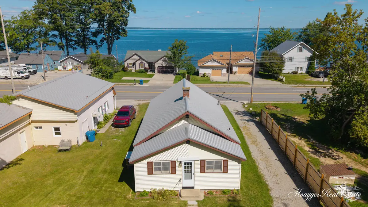 5401 W Houghton Lake Drive, Houghton Lake, MI 48629 - #1