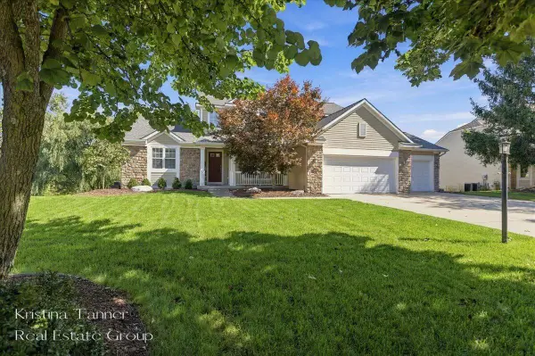 1172 Dogwood Meadows Drive SE, Ada, MI 49301