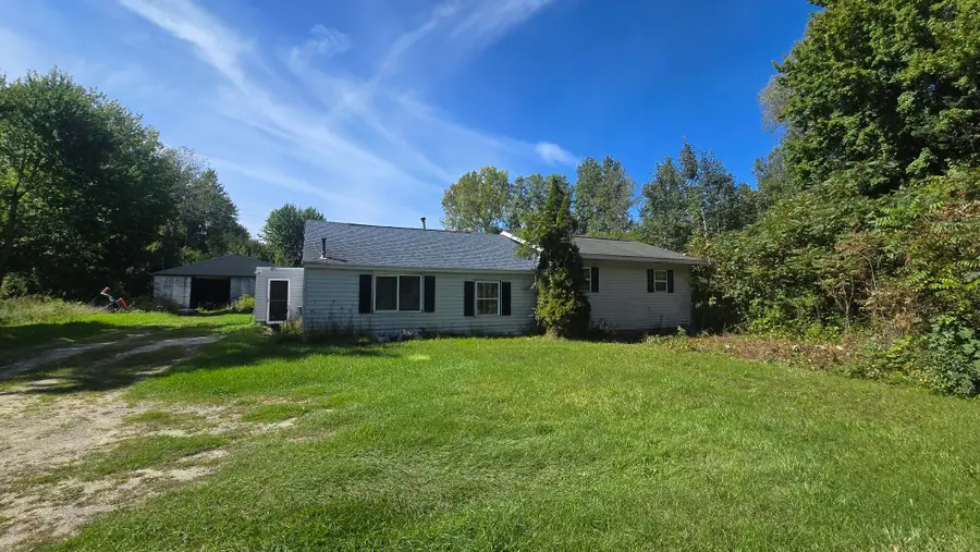 5065 Lorenson Road, Muskegon, MI 49445 - #2