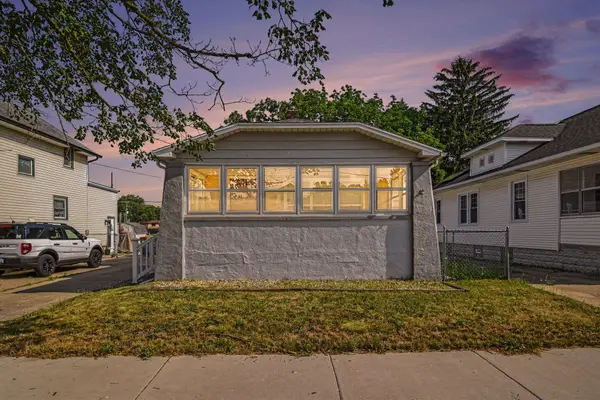735 Eleanor Street NE, GrandRapids, MI 49505