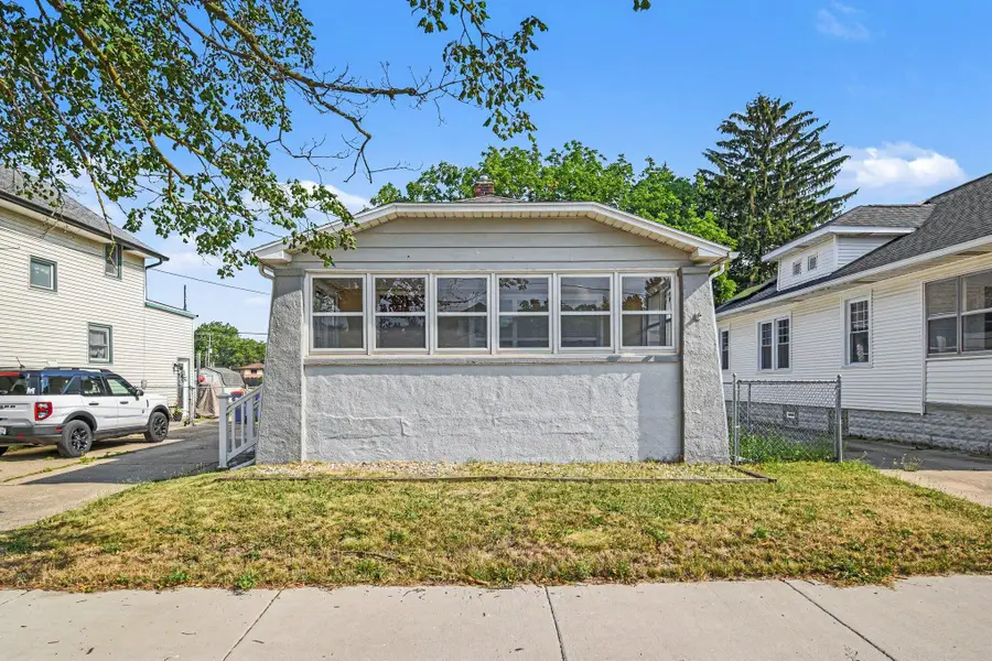 735 Eleanor Street NE, Grand Rapids, MI 49505 - #2