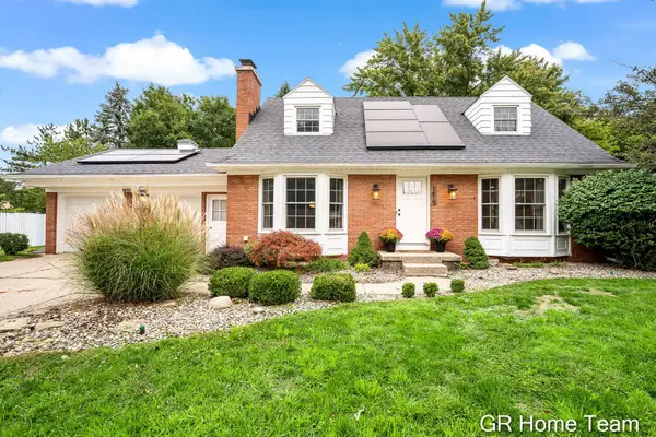 1619 Millbrook Street SE, GrandRapids, MI 49508