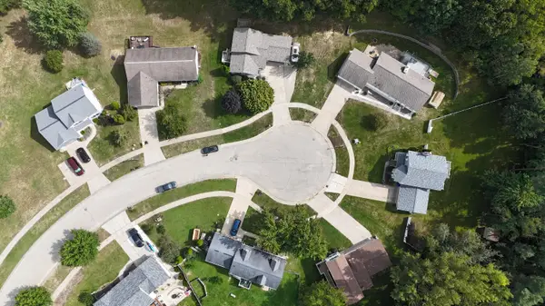469 Country Meadows Drive NE, ComstockPark, MI 49321