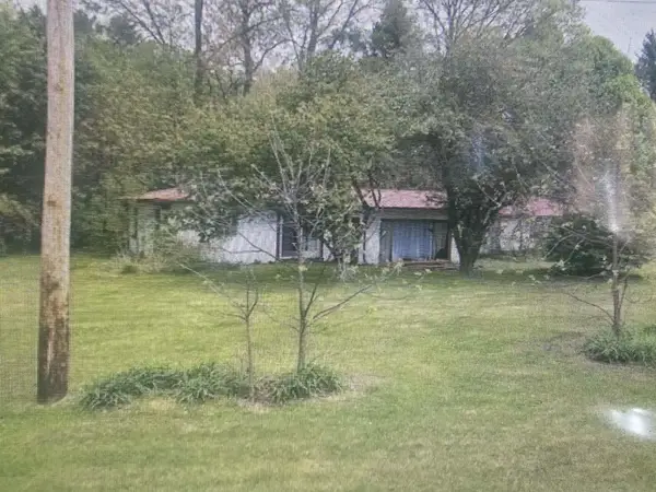 163 Charleston Avenue, BattleCreek, MI 49037